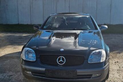 Mercedes-Benz SLK 200 196.700 km 3.450 &euro; Wolfenbüttel 38302