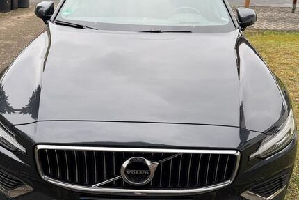 Volvo V60 59.200 km 30.200 &euro; Braunschweig 38108