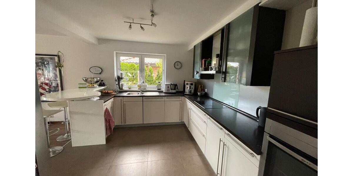 Einfamilienhaus Schwülper - 7 Zimmer, 197 m&sup2;, 749.000&euro; | Angebot:25887689