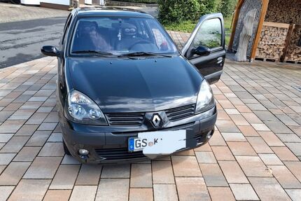 Renault Clio 141.500 km 1.999 &euro; Goslar 38642