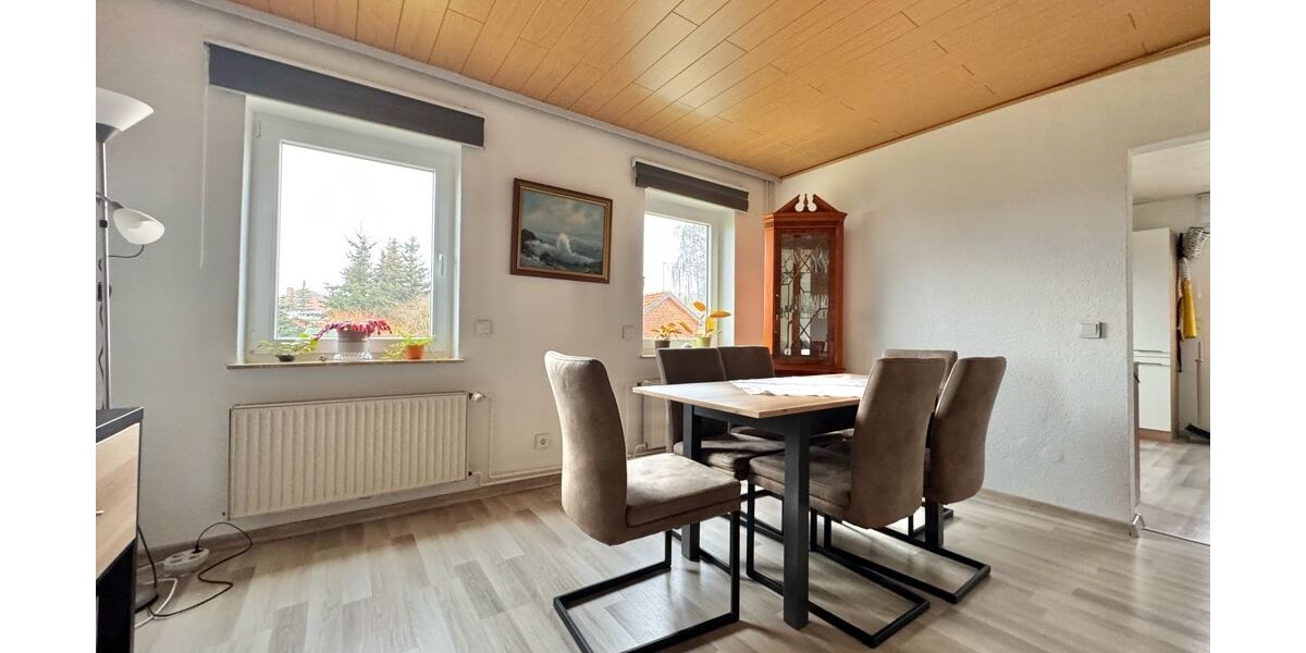 Charmantes Wohnen in ruhiger Lage - Doppelhaushälfte Holle Sottrum | Angebot:24979603