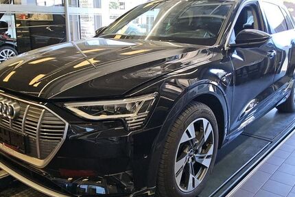 Audi e-tron 43.430 km 34.990 &euro; Braunschweig Wenden 38110