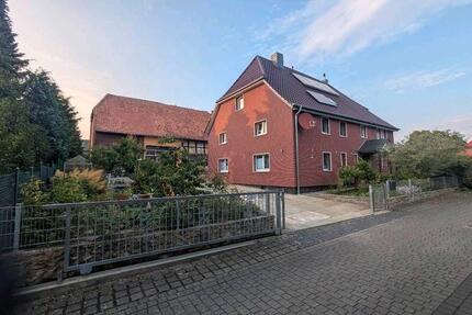 Haus Söhlde - 11 Zimmer, 223 m&sup2;, 330.000&euro; | Angebot:26107877