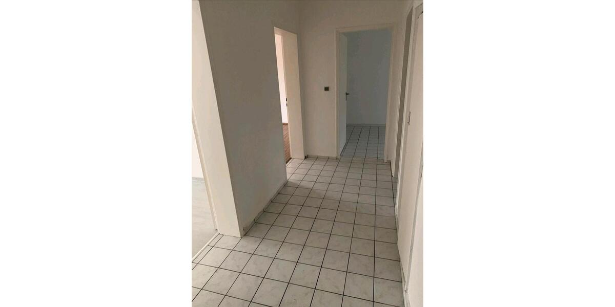 Etagenwohnung Salzgitter - 3 Zimmer, 63 m&sup2;, 797&euro; | Angebot:26684075