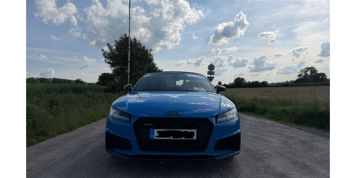Audi TT 47.000 km 32.999 &euro; Salzgitter 38228