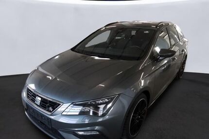 Seat Leon 172.542 km 12.890 &euro; Goslar 38644