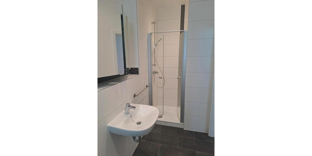 Etagenwohnung Peine - 2 Zimmer, 68 m&sup2;, 750&euro; | Angebot:26014288