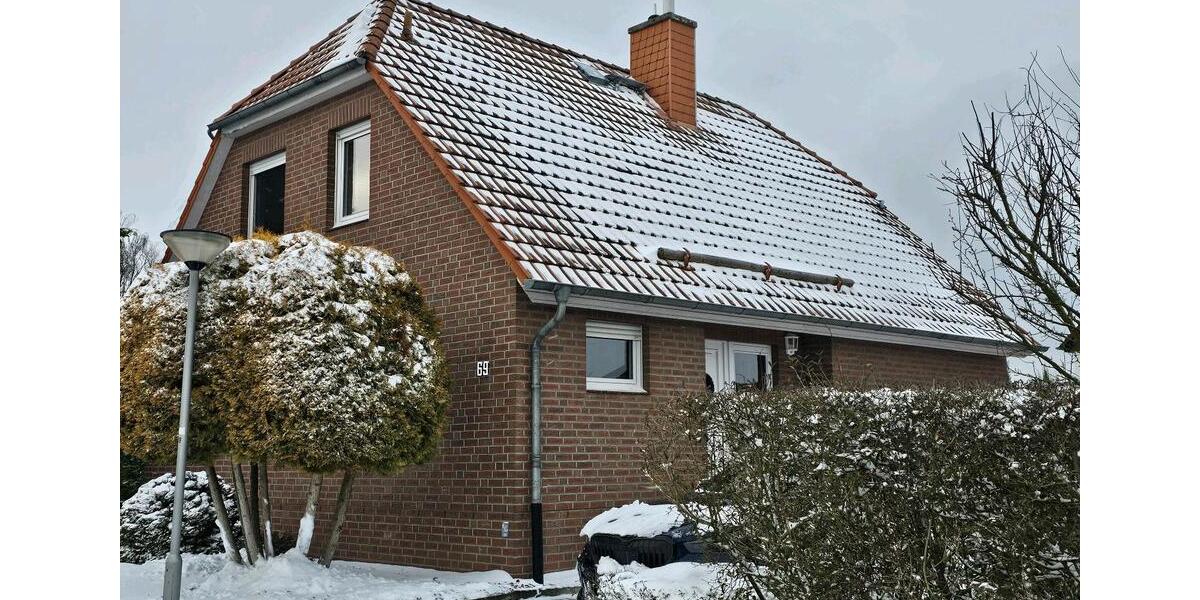 Einfamilienhaus Salzgitter Ortschaft Südost - 4 Zimmer, 120 m&sup2;, 395.000&euro; | Angebot:24849154