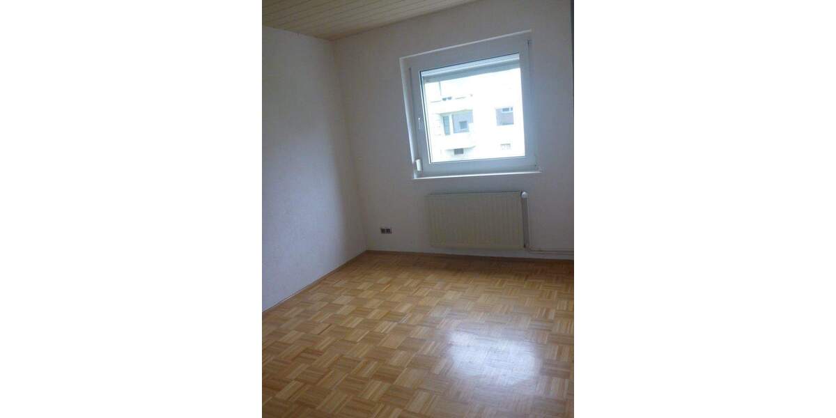 Etagenwohnung Wolfenbüttel / Groß Stöckheim Groß Stöckheim - 3 Zimmer, 67 m&sup2;, 89.000&euro; | Angebot:25679255