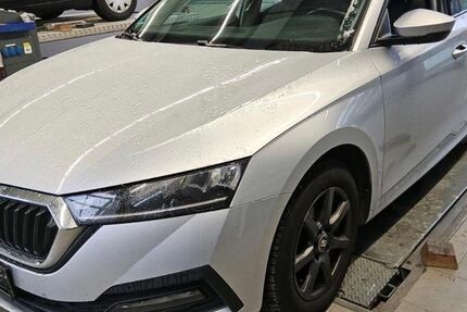 Skoda Octavia 241.006 km 11.490 &euro; Braunschweig 38122