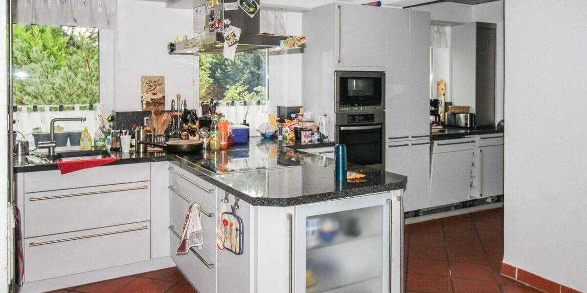 Einfamilienhaus Braunschweig Weststadt - 8 Zimmer, 394 m&sup2;, 599.000&euro; | Angebot:25711225