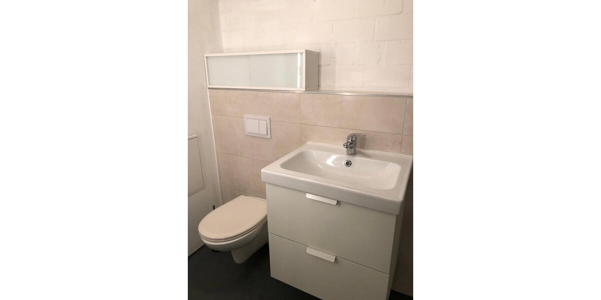 Etagenwohnung Vordorf - 2 Zimmer, 110 m&sup2;, 500&euro; | Angebot:25782504