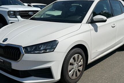Skoda Fabia 145.159 km 8.900 &euro; Braunschweig 38122