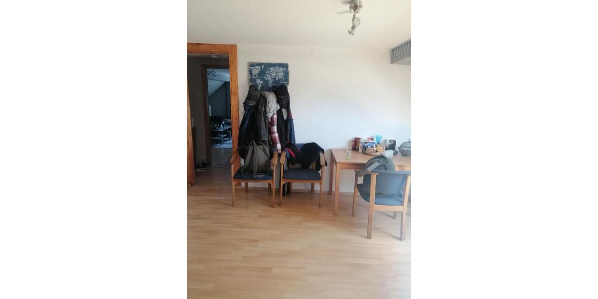 Dachgeschoßwohnung Lengede - 4 Zimmer, 50 m&sup2;, 410&euro; | Angebot:25636319