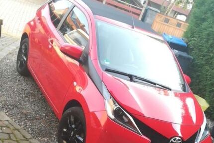 Toyota Aygo (X) 79.500 km 8.200 &euro; Braunschweig 38106