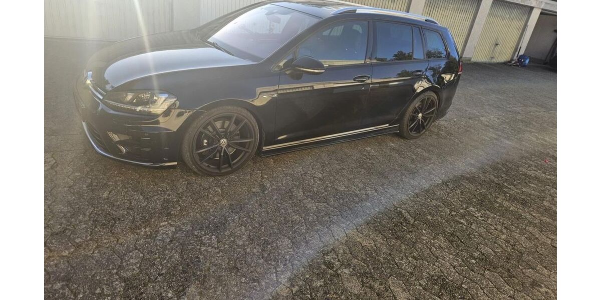 VW Golf 136.000 km 17.600 &euro; Salzgitter 38228