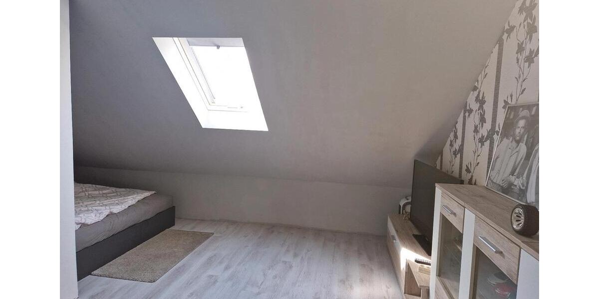 Doppelhaushälfte Lengede - 6 Zimmer, 140 m&sup2;, 400.000&euro; | Angebot:26716553
