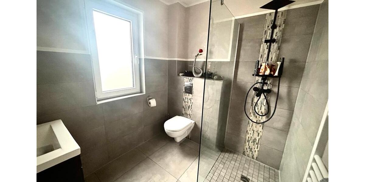 Einfamilienhaus Lengede - 6 Zimmer, 184 m&sup2;, 555.555&euro; | Angebot:26109343