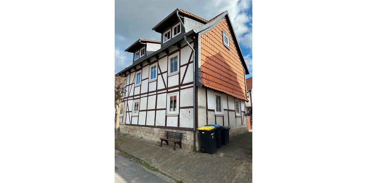 Einfamilienhaus Sickte - 5 Zimmer, 160 m&sup2;, 249.500&euro; | Angebot:26153416
