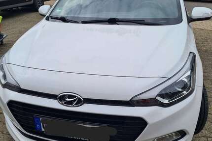 Hyundai i20 55.400 km 8.000 &euro; Goslar 38640