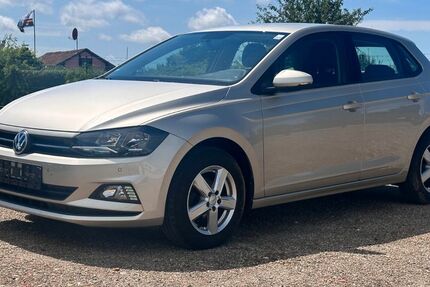 VW Polo 120.900 km 9.690 &euro; Salzgitter 38229