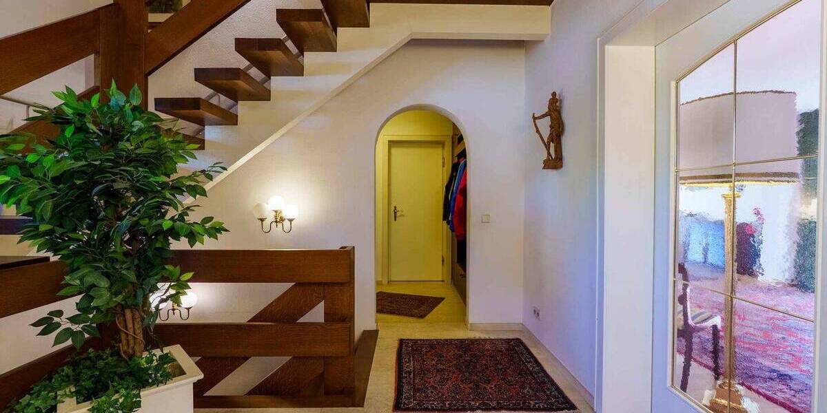 Einfamilienhaus Goslar / Jürgenohl Kramerswinkel - 7 Zimmer, 215 m&sup2;, 480.000&euro; | Angebot:25737749