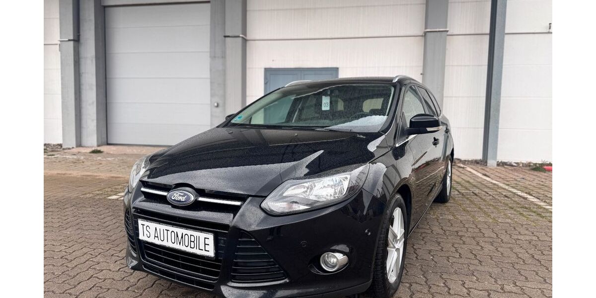 Ford Focus 326.102 km 3.990 &euro; Salzgitter 38229