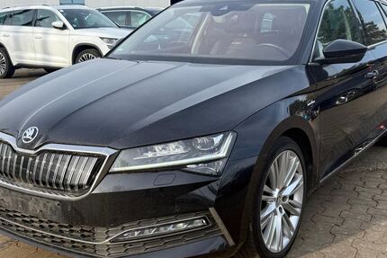 Skoda Superb 157.911 km 15.990 &euro; Braunschweig 38122