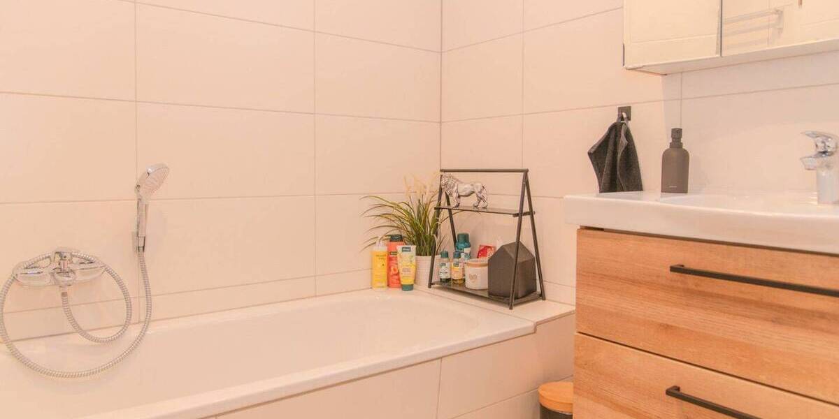 Etagenwohnung Braunschweig Waggum - 2 Zimmer, 69 m&sup2;, 198.000&euro; | Angebot:25686881