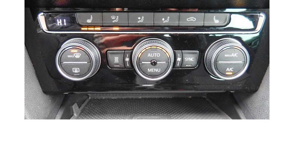 VW Passat 2.0 Bussiness BMT TDI Standhei.Navi Klima 36.500 km 22.990 &euro; Vordorf 38533