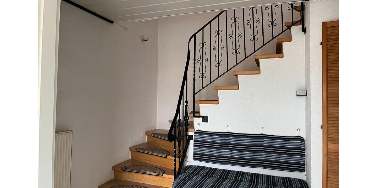 Etagenwohnung Vechelde - 3 Zimmer, 135 m&sup2;, 850&euro; | Angebot:26679475