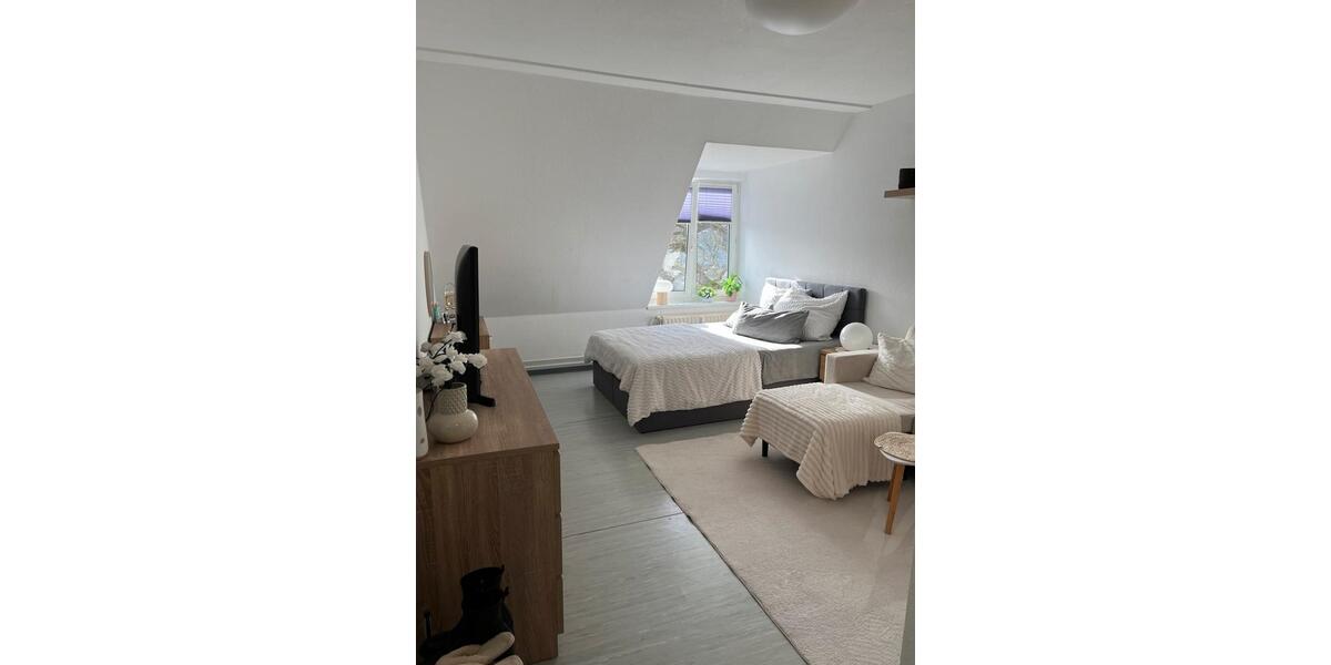 Dachgeschoßwohnung Salzgitter Ortschaft Nord - 1 Zimmer, 20 m&sup2;, 115&euro; | Angebot:25408650