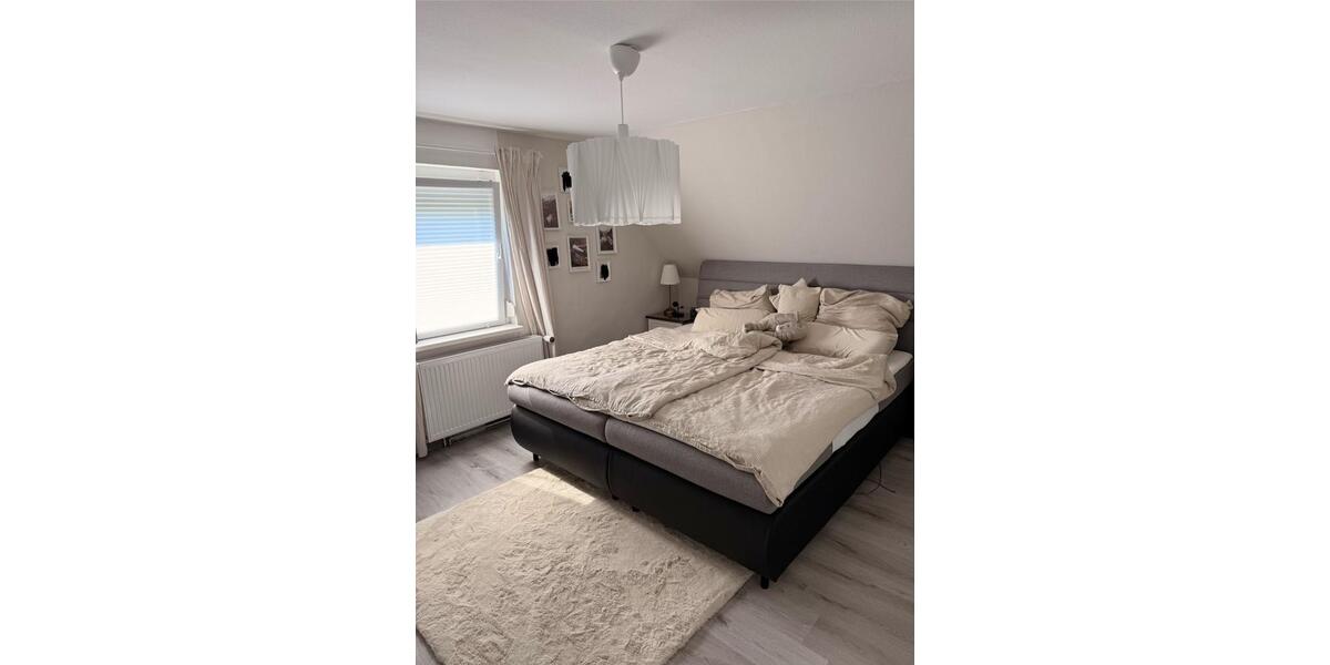 Einfamilienhaus Königslutter am Elm - 3 Zimmer, 130 m&sup2;, 1.300&euro; | Angebot:26461234