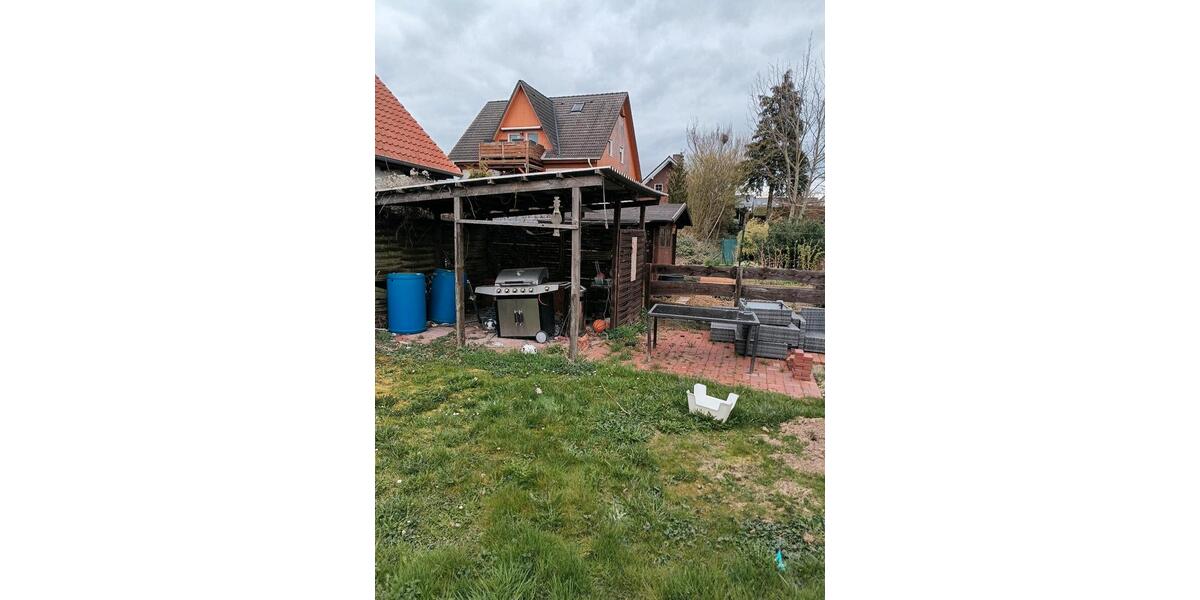 Einfamilienhaus Wolsdorf - 8 Zimmer, 225 m&sup2;, 295.000&euro; | Angebot:26039799