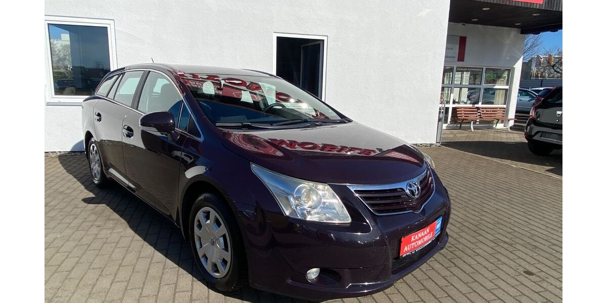 Toyota Avensis 187.000 km 4.990 &euro; Goslar 38644