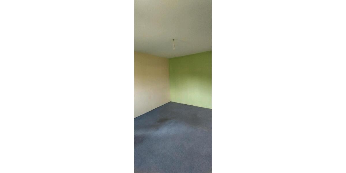 Einfamilienhaus Salzgitter Ortschaft Südost - 11 Zimmer, 207 m&sup2;, 139.000&euro; | Angebot:24294255