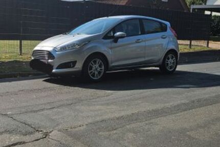 Ford Fiesta 76.441 km 4.700 &euro; Salzgitter bad 38259