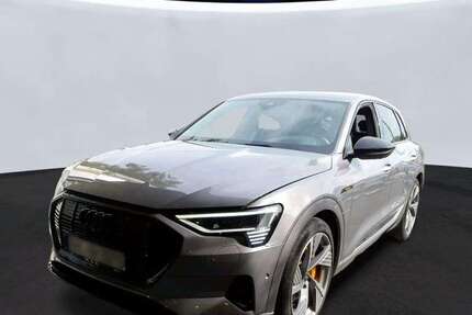 Audi e-tron 63.820 km 38.950 &euro; Salzgitter 38259