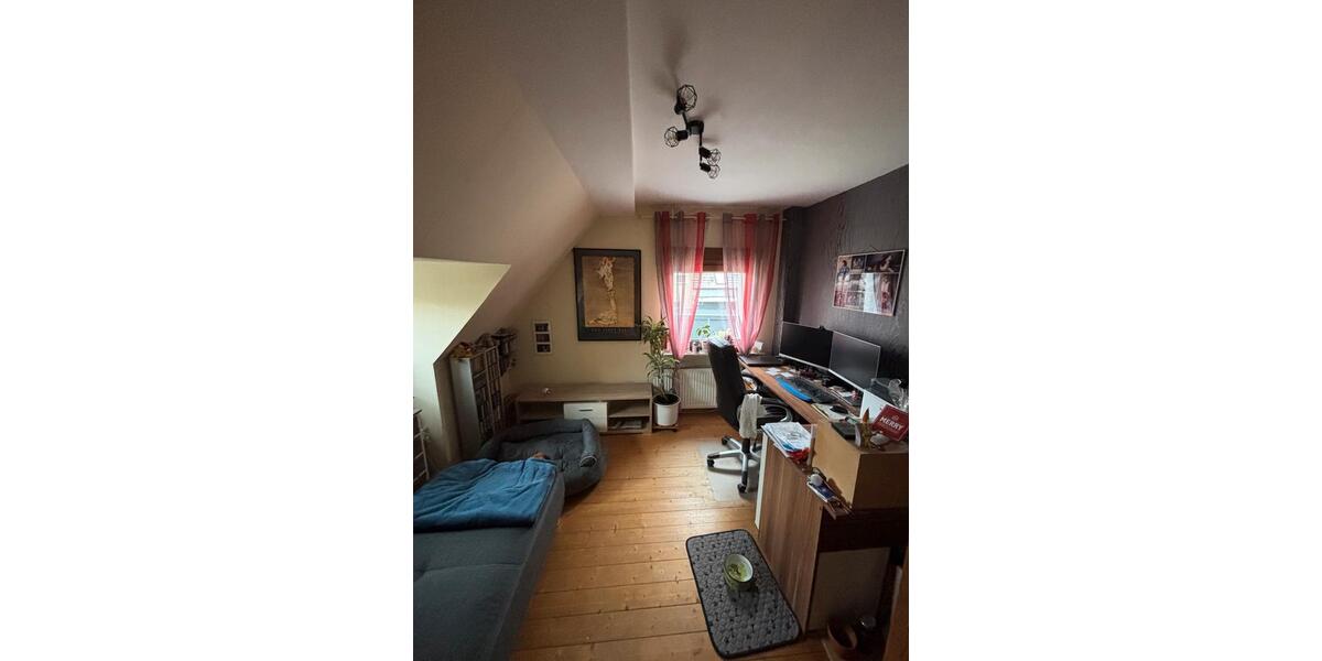 Doppelhaushälfte Lengede - 7 Zimmer, 150 m&sup2;, 275.000&euro; | Angebot:24314511
