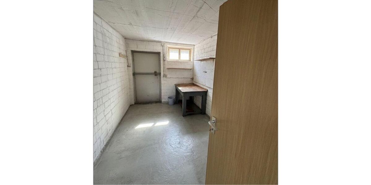 Einfamilienhaus Schwülper - 4 Zimmer, 107 m&sup2;, 1.600&euro; | Angebot:26563424