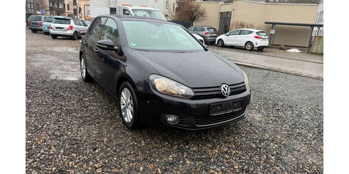 VW Golf 161.000 km 5.399 &euro; Braunschweig 38118