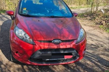 Ford Fiesta 305.600 km 1.999 &euro; Goslar 38642