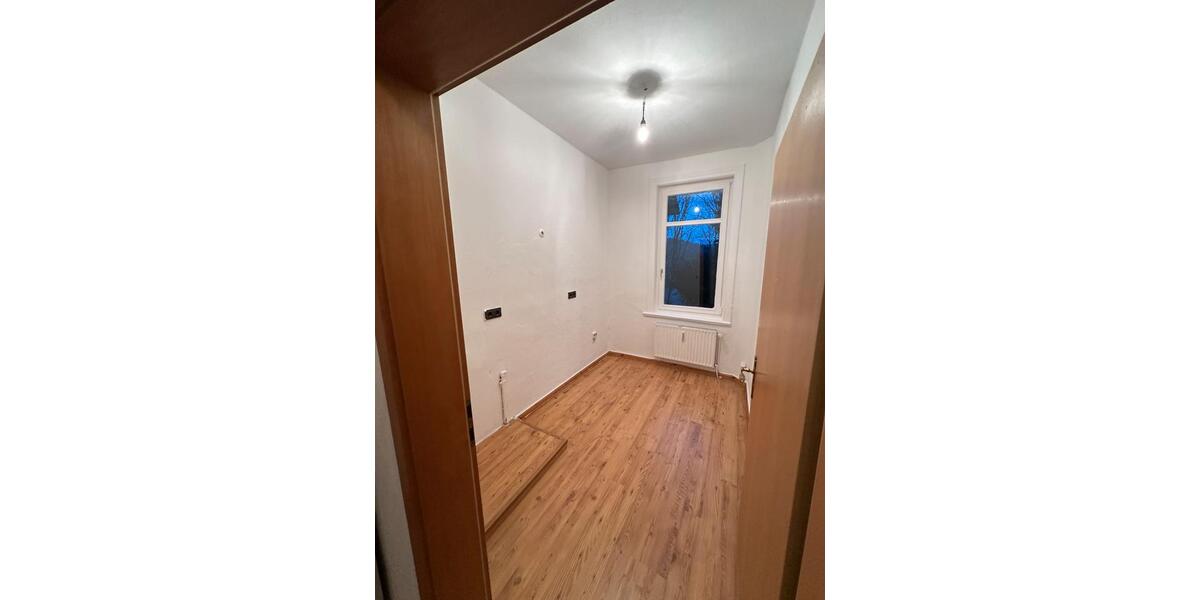 Erdgeschoßwohnung Langelsheim - 4 Zimmer, 76 m&sup2;, 610&euro; | Angebot:24298982