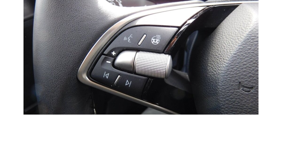 Skoda Fabia 1.0 SelectionTSI BMT Klima Navi 26.300 km 16.990 &euro; Vordorf 38533