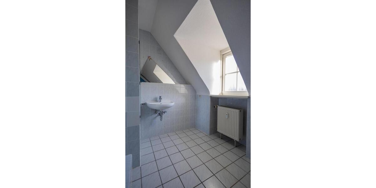 Dachgeschoßwohnung Goslar - 4 Zimmer, 100 m&sup2;, 645&euro; | Angebot:26679474