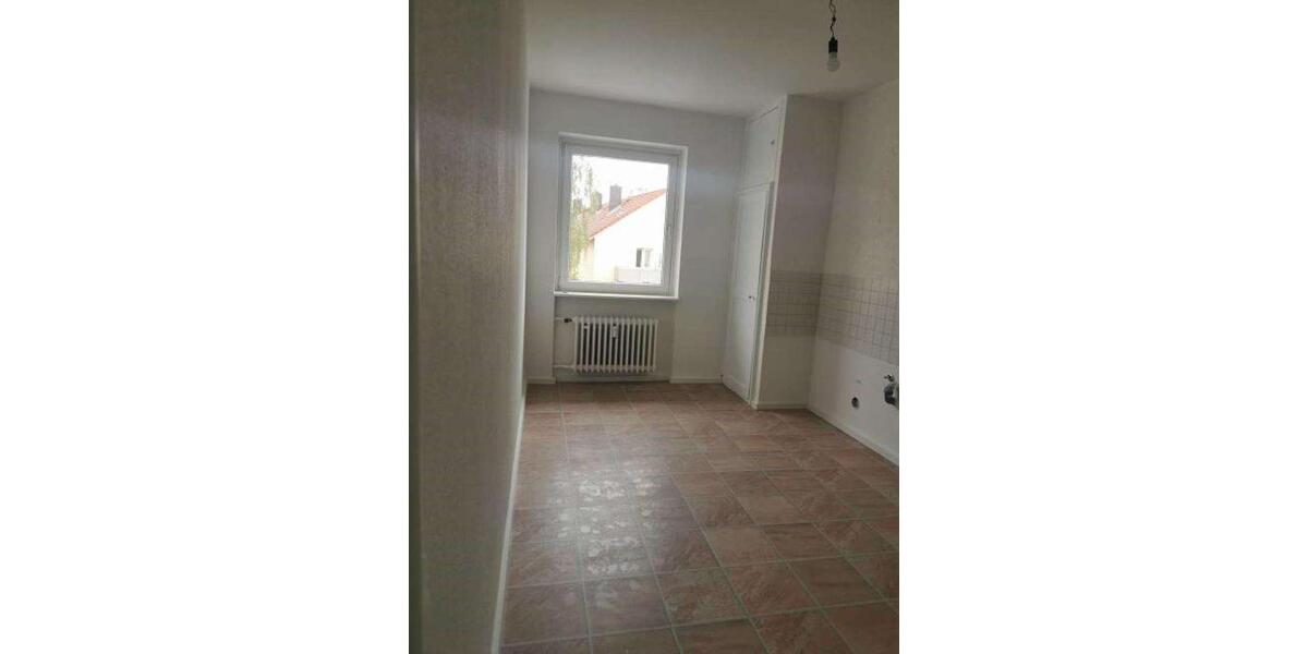 Etagenwohnung Salzgitter Ortschaft Südost - 5 Zimmer, 136 m&sup2;, 750&euro; | Angebot:25648239