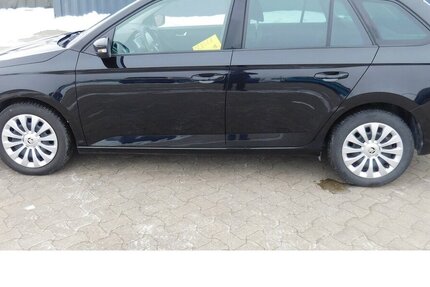 Skoda Fabia 1.0 Kombi Ambition TSI BMT Navi Klima 25.700 km 15.690 &euro; Vordorf 38533