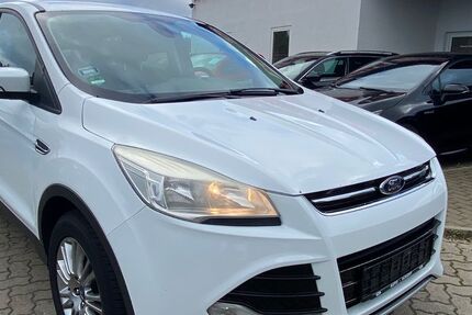 Ford Kuga 174.000 km 4.990 &euro; Goslar 38644