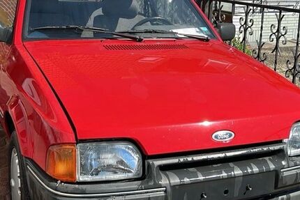 Ford Escort 73.405 km 1.650 &euro; Salzgitter 38259