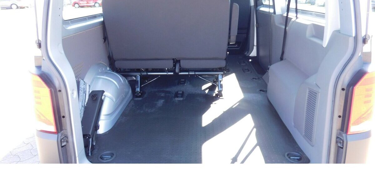 VW T6.1 Transporter Abt e-Lang DSG 4-Gang 7 Sitze 4.900 km 19.990 &euro; Vordorf 38533
